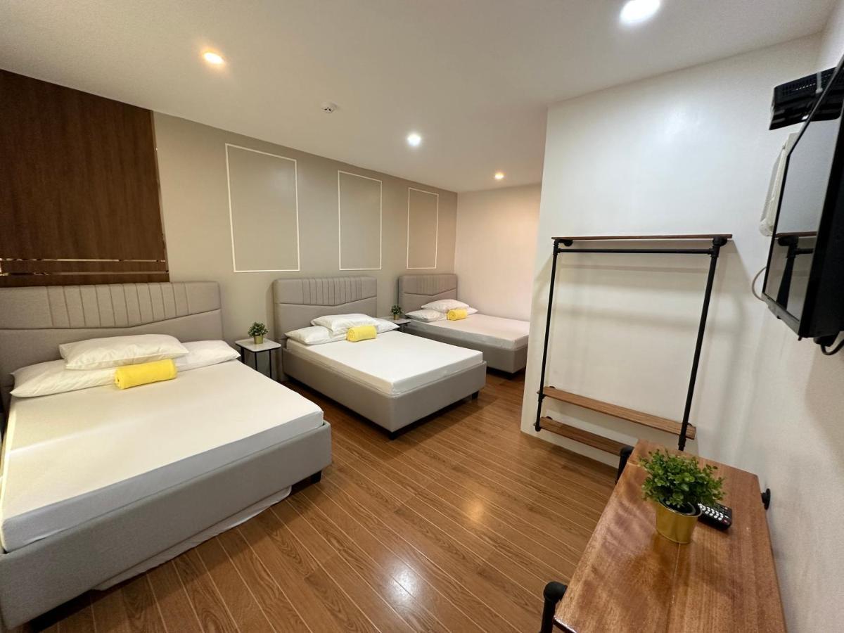 Ezekiel'S Private Hot Spring Resort Calamba  Extérieur photo